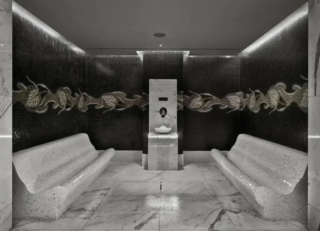 Москва: Гостиница Four Seasons Hotel Moscow