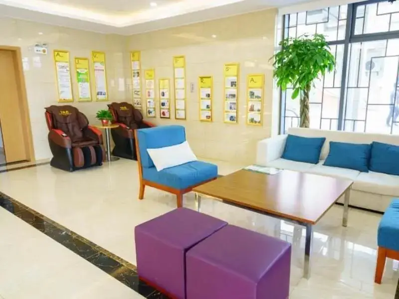 Сучжоу: GreenTree Inn Suzhou Mudu Lingyan Mountain Ganglong City Hotel