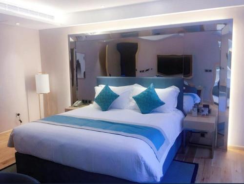 Шанхай: Ji Hotel Shanghai Jiuting Science and Technology City