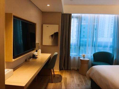 Шанхай: Ji Hotel Shanghai Jiuting Science and Technology City