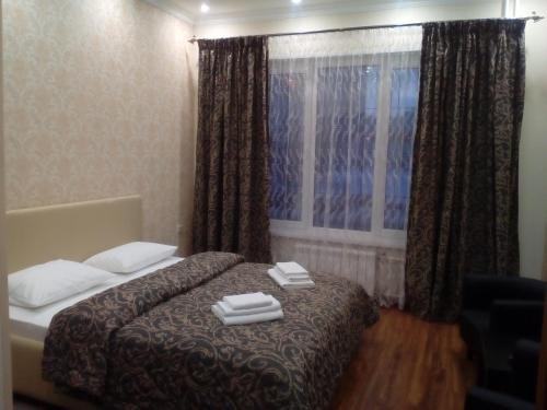 Москва: Hotel on Verkhnye polya 1 st