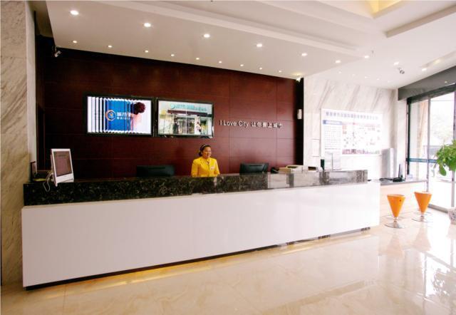 Чжанцзяцзе: City Comfort Inn Zhangjiajie Railway Station Tianmenshan