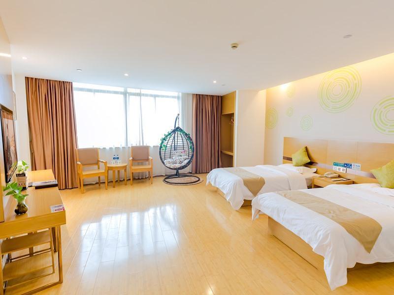 Хучжоу: GreenTree Inn Huzhou Zhili Fortune Plaza Wuxing Avenue Express Hotel