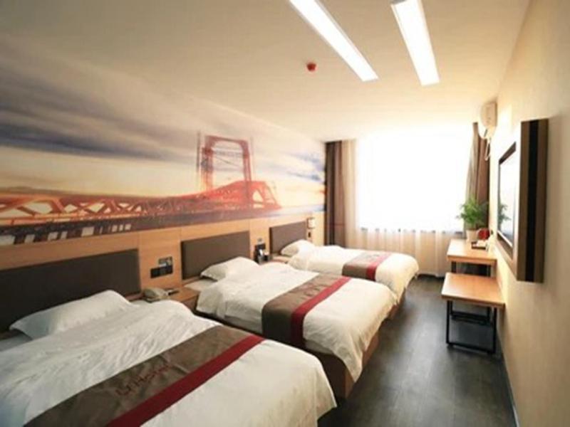 Циндао: Thank Inn Plus Hotel Shandong Qingdao Century Park Liuting Airport