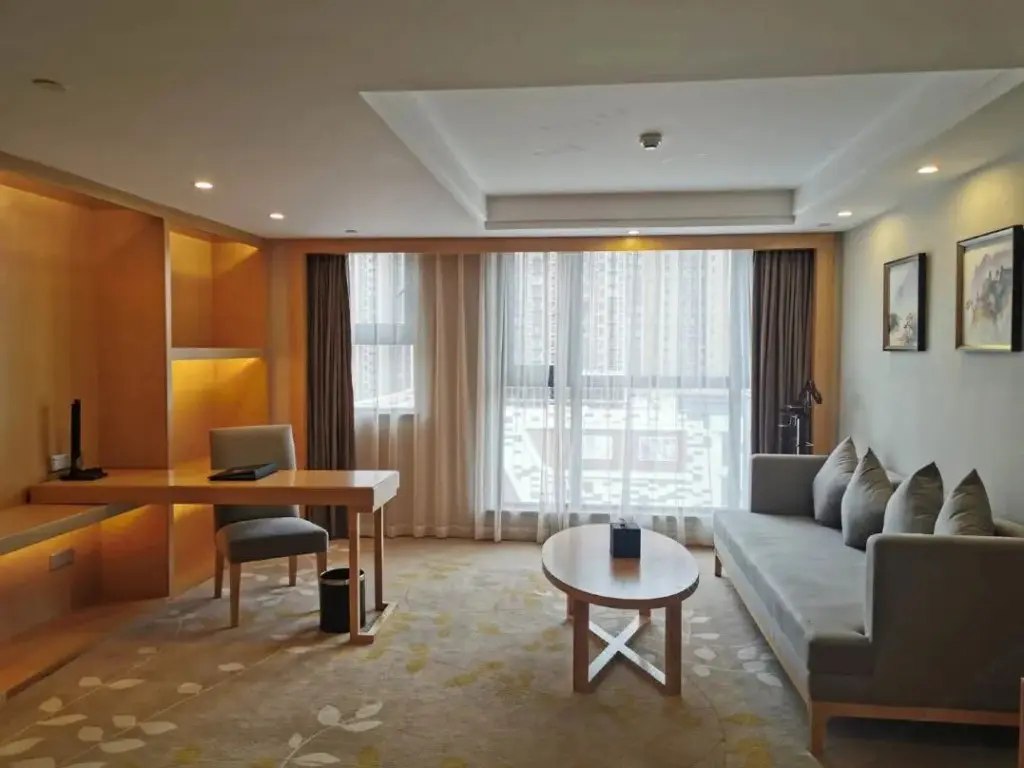 Бачжун: Days Inn by Wyndham Business Place Sichuan Bazhong