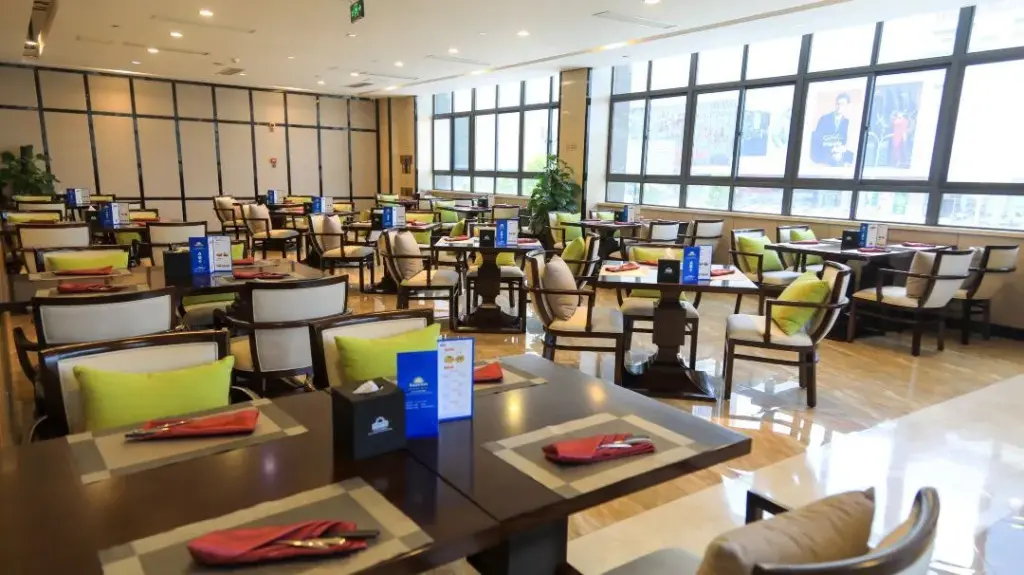 Бачжун: Days Inn by Wyndham Business Place Sichuan Bazhong
