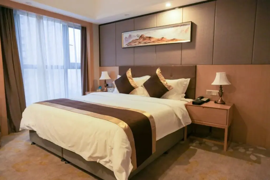 Бачжун: Days Inn by Wyndham Business Place Sichuan Bazhong