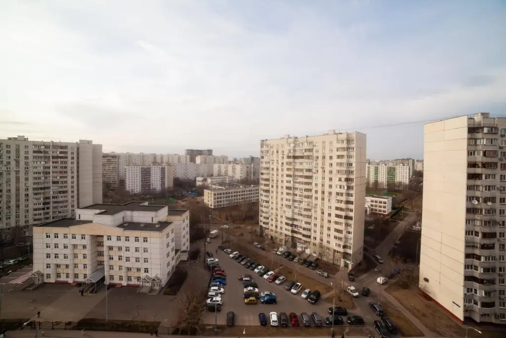 Москва: Санди на улице Цимлянская