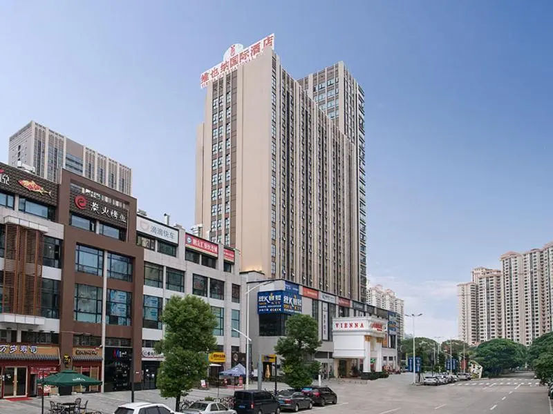 Дунгуань: Vienna International Hotel Dongguan Shilonghuixing Business Central