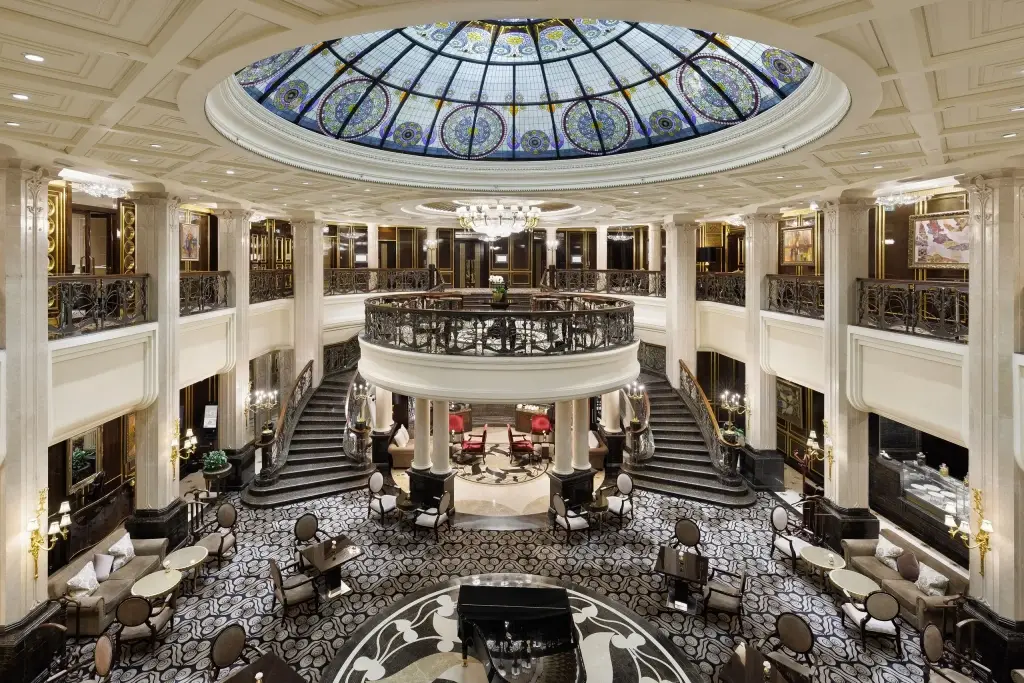 Москва: Отель The St. Regis Moscow Nikolskaya