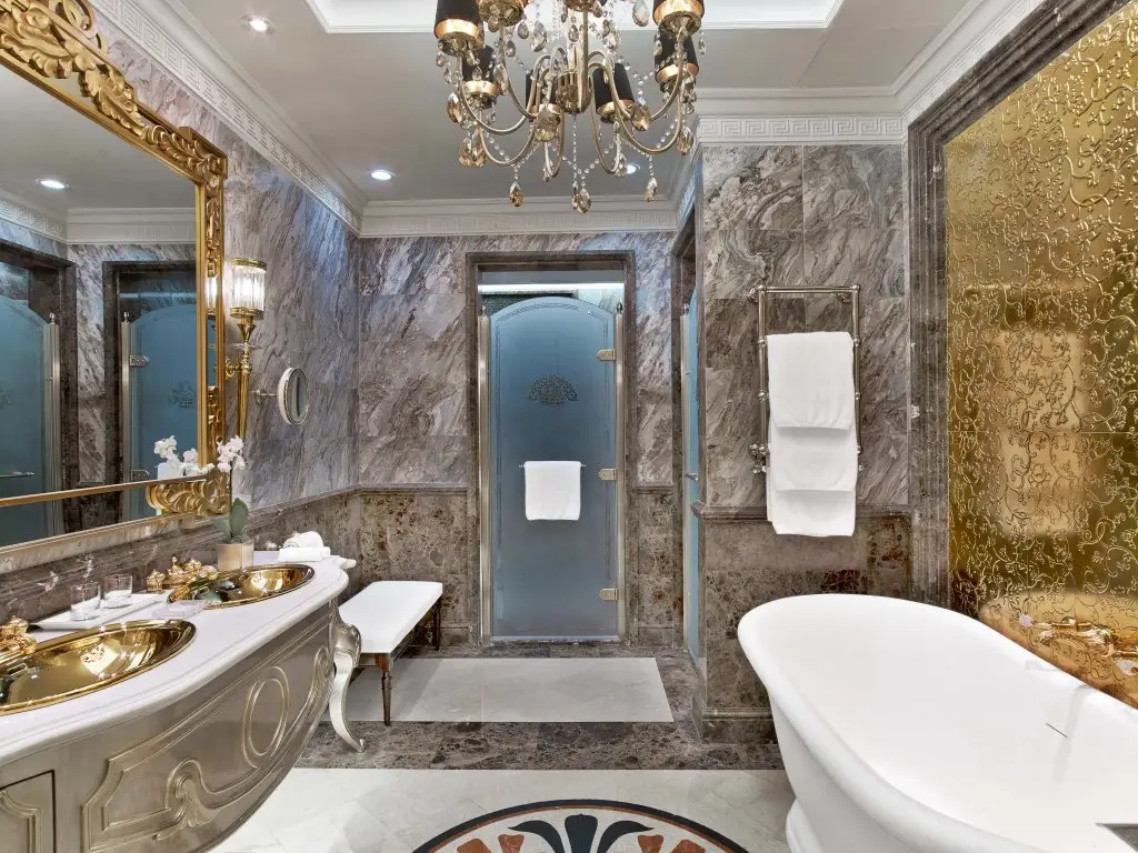 Москва: Отель The St. Regis Moscow Nikolskaya