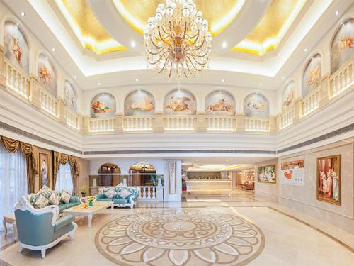 Чжуншань: Vienna Hotel Zhongshan West District