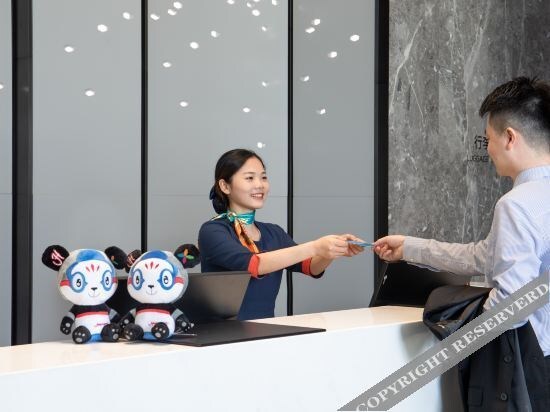 Шэньчжэнь: Hampton Apartments by Hilton Shenzhen Futian Mangrove Park