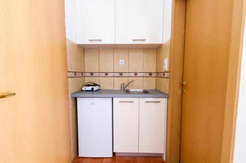 Будва: Dom Apartments