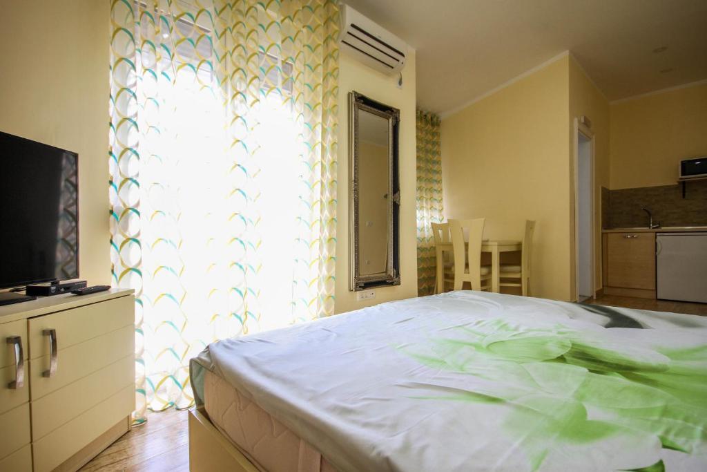Добро Вода: Apartaments Crown Silvia