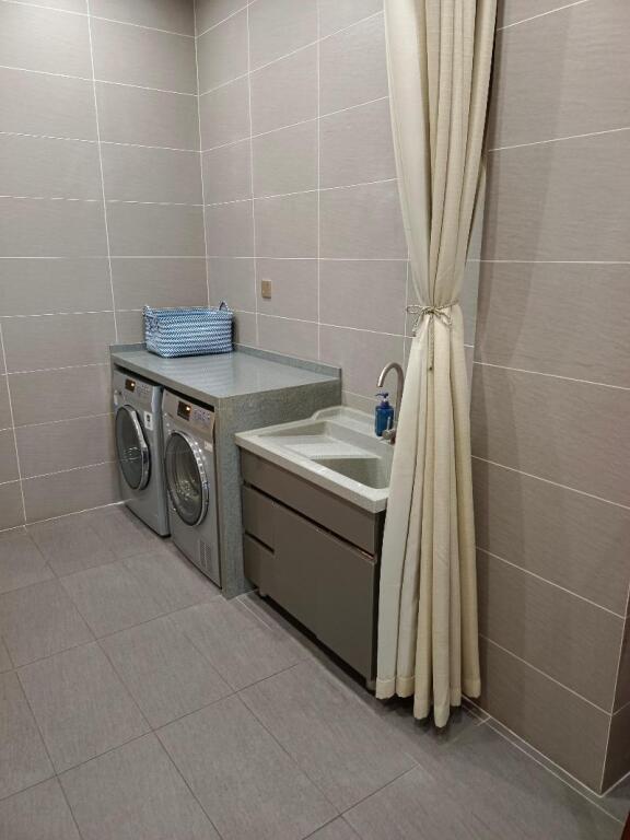 Пиндиншань: Hanting Hotel (Pingdingshan Railway Station)