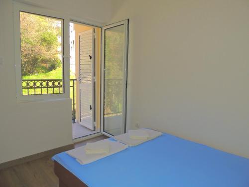 Бечичи: Guest House Jelena