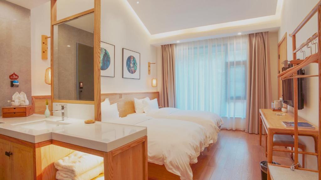 Дали: Santayuan Hotel