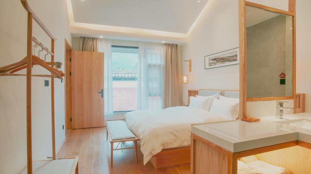 Дали: Santayuan Hotel