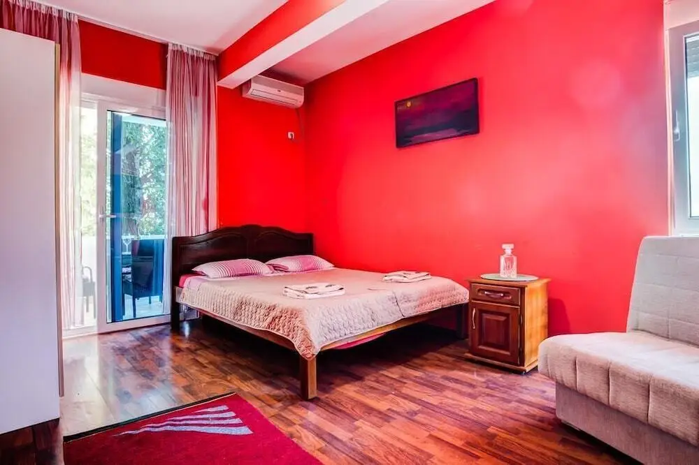 Ульцинь: Apartments Elkom