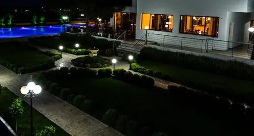 Скарину: Cosmopolis Multi Venue