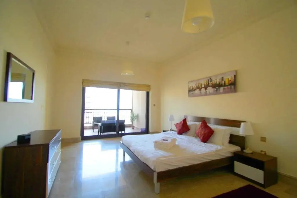 Дубай: Anantara South Residence by Luton Vacation Homes