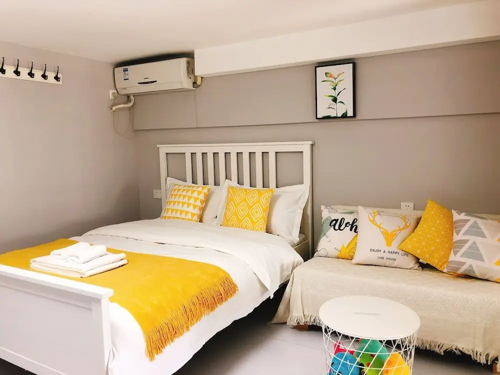 Гуанчжоу: Coastline International Apartment