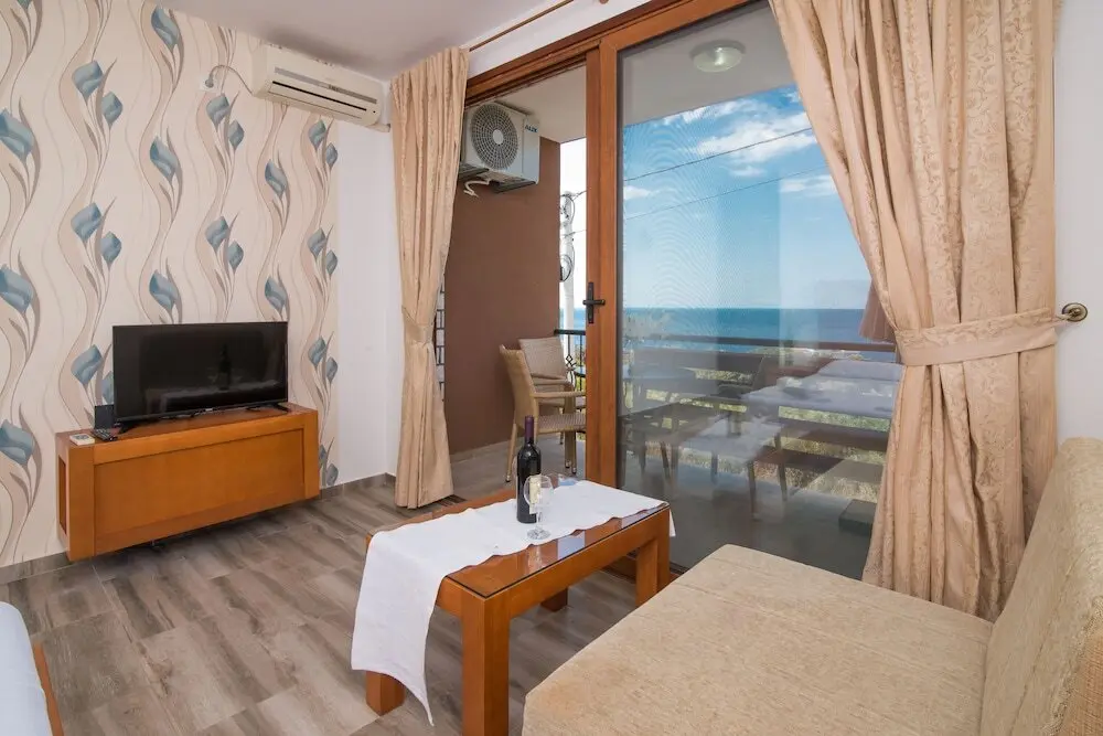 Бусат: Arabela 2 Apartments