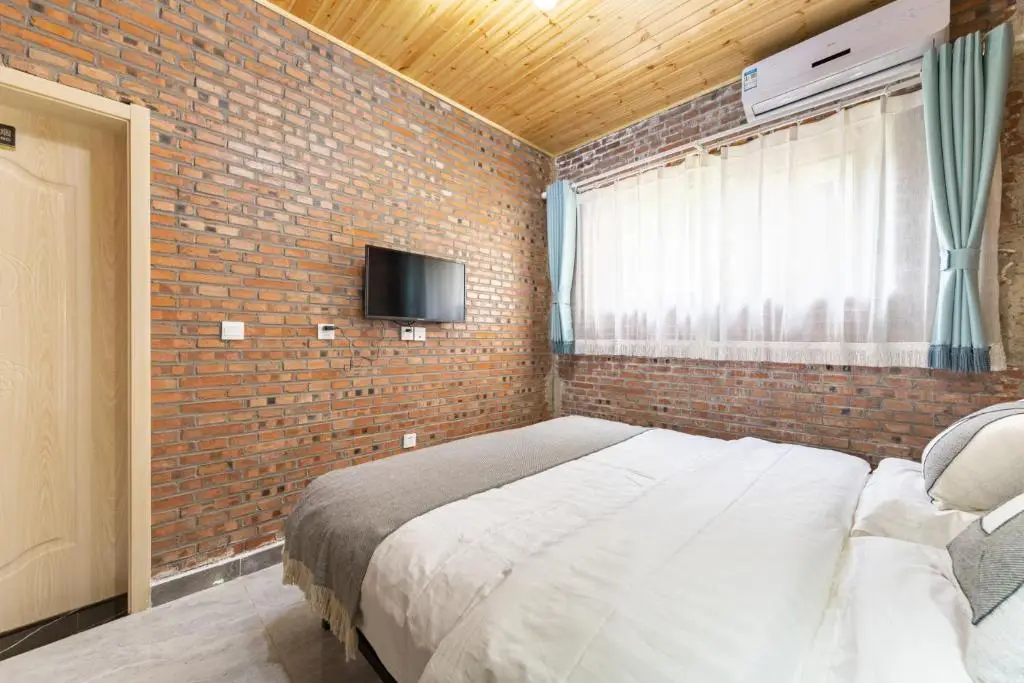 Пекин: Beijing let's go cafe&homestay