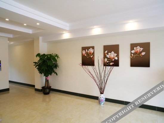 Чжаньцзян: Jingda Business Hotel