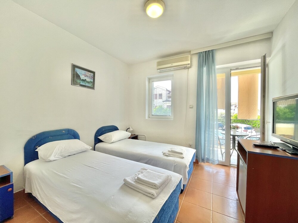 Будва: Villa Iva