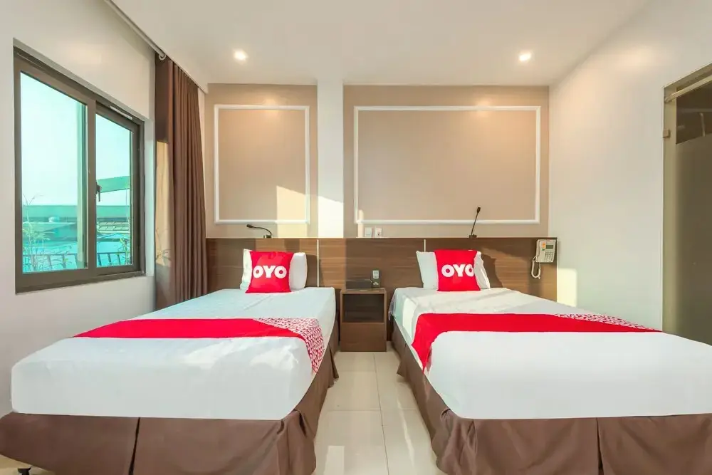 Ханой: Orchids Hotel by OYO Rooms