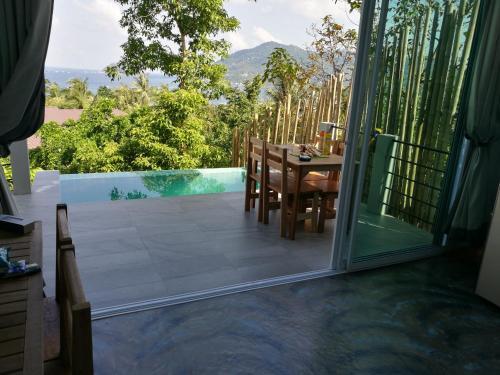 Мэй-Хаад-Бэй: Villa Sunlight Koh Tao