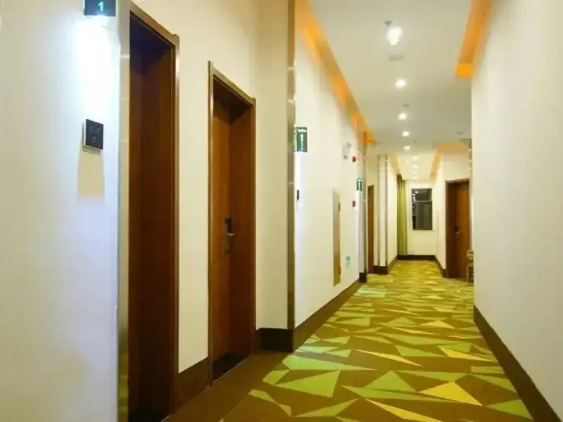 Фуян: Vatica Anhui Fuyang Linquan South Jiefang Hotel