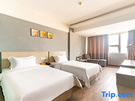 Чунцин: Chongqing Ruipai Business Hotel