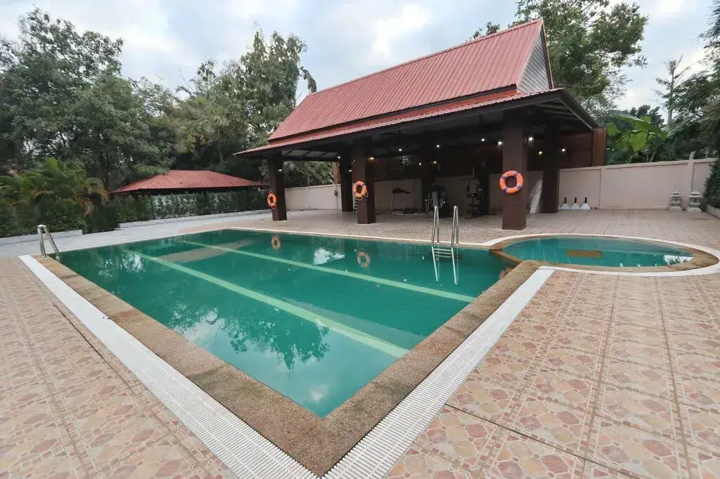 Ханг Донг: Tong House Resort By OYO