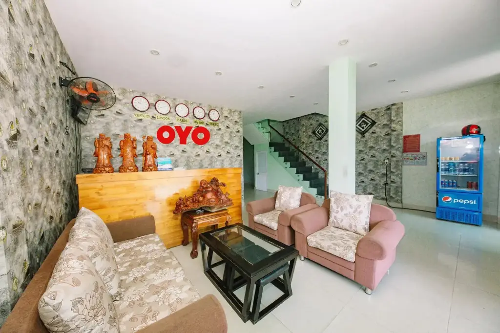 Хюэ: Ngoc Lan Motel by OYO Rooms