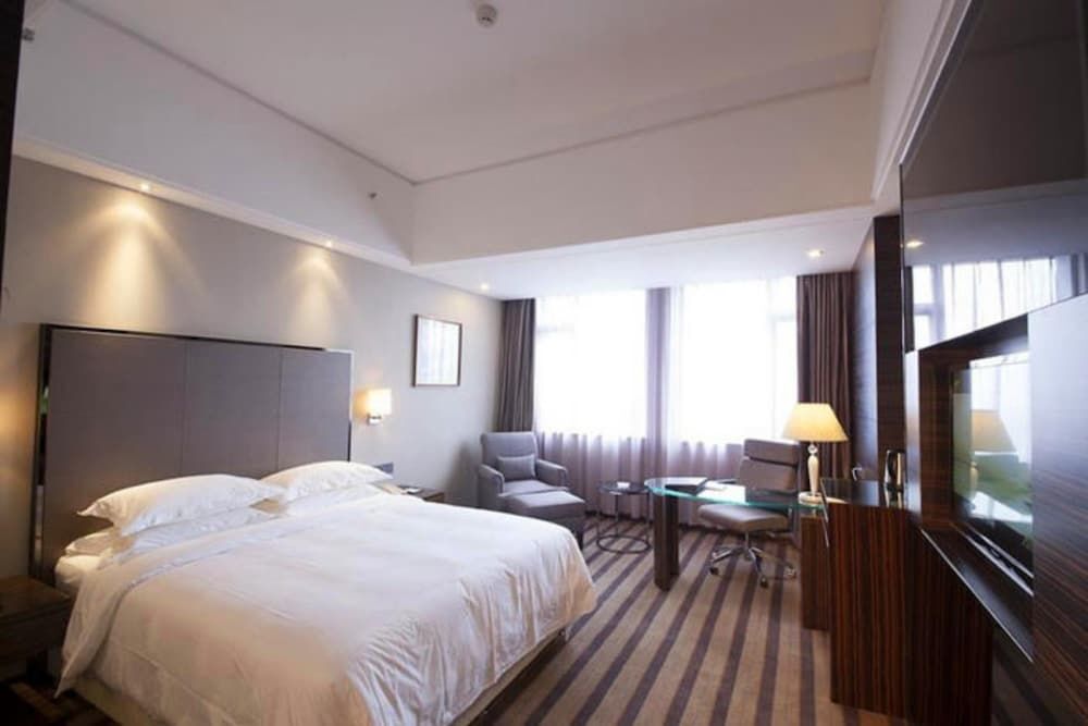 Фошань: Wingate by Wyndham Foshan Sanshui
