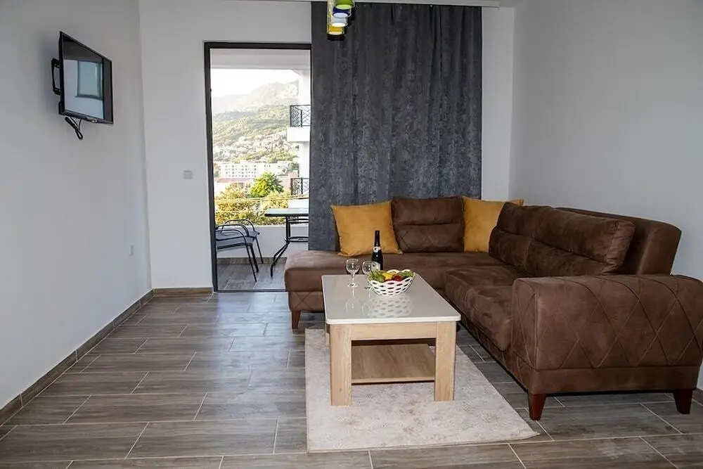 Добро Вода: Lux Apartmani Djukic