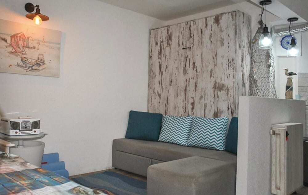 Awesome Home in Perast with Hot Tub, WiFi & 0 Bedrooms — фото 1