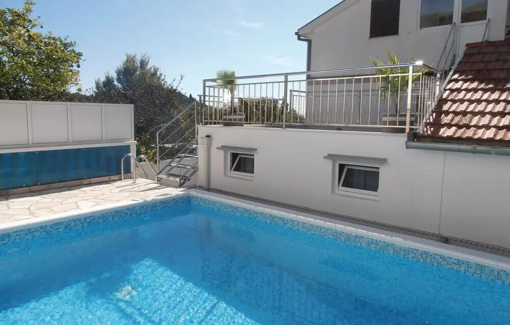 Херцег-Нови: Nice Home in Herceg Novi With Wifi and 1 Bedrooms