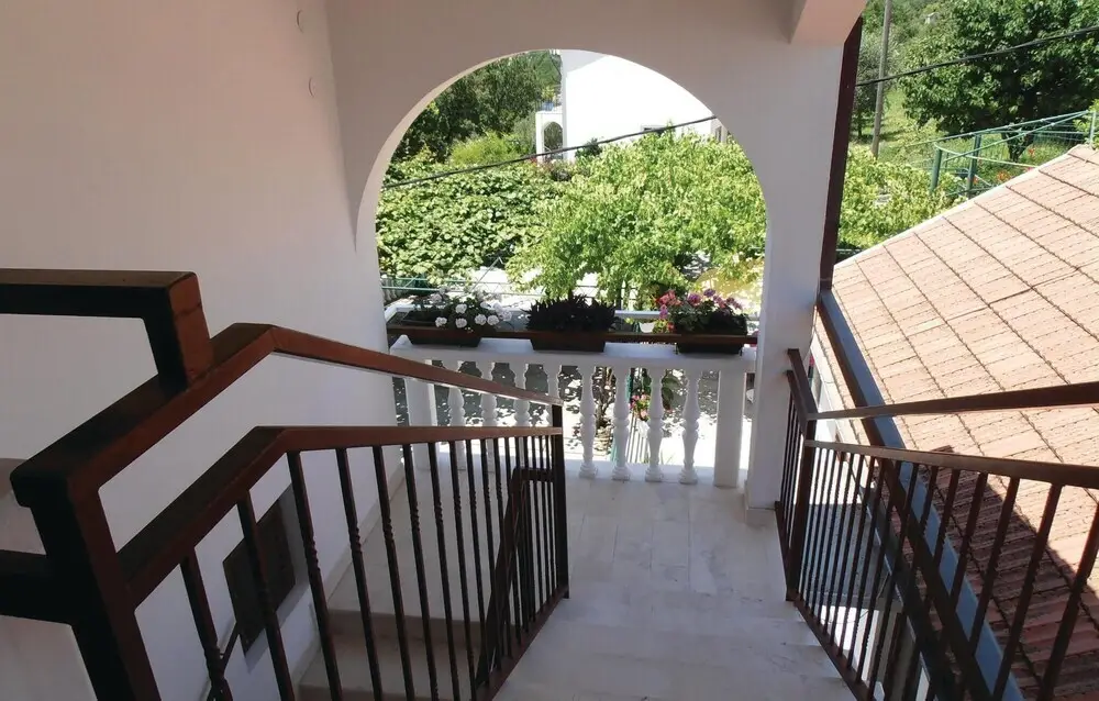 Херцег-Нови: Nice Home in Herceg Novi With Wifi and 1 Bedrooms