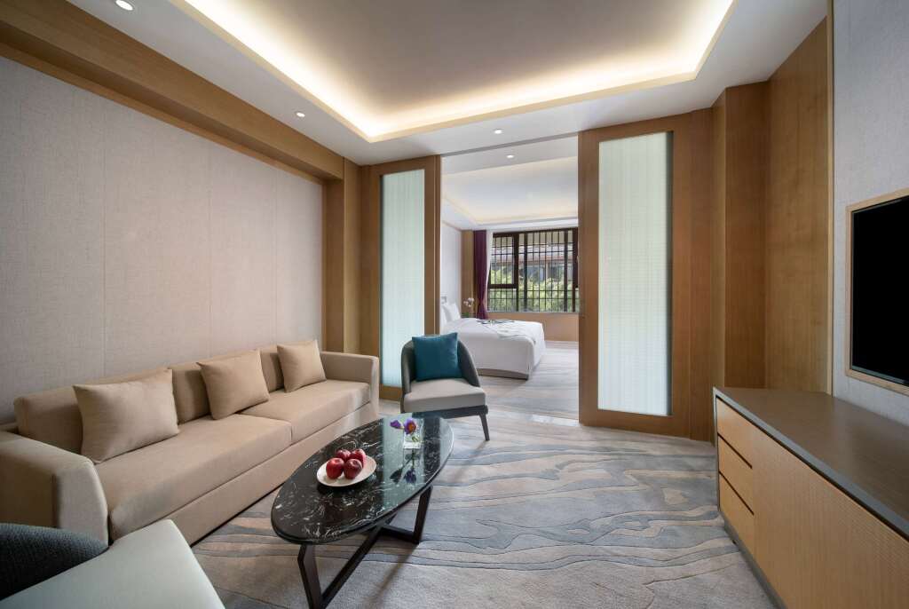 Куньмин: Howard Johnson by Wyndham LakeView Hotel Kunming