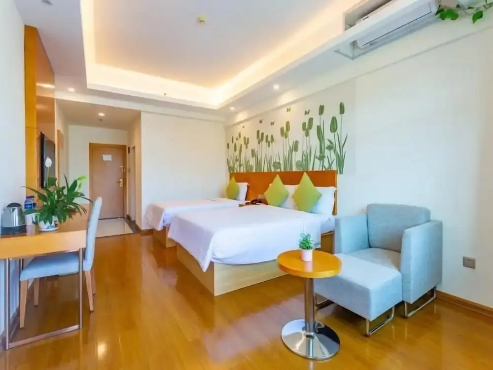 Санья: GreenTree Alliance Sanya Jiyang District Yalongwan Road Hotel
