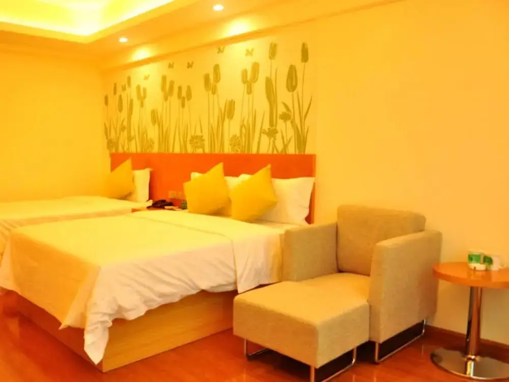 Санья: GreenTree Alliance Sanya Jiyang District Yalongwan Road Hotel