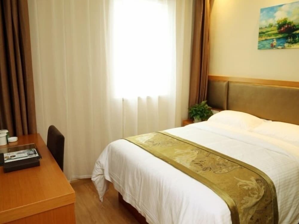 Хуайань: GreenTree Inn Huaian Gaogou Town Fist St Beike Hotel