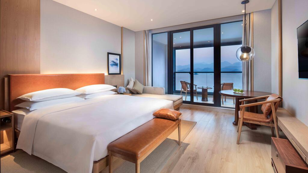 Ханчжоу: voco Thousand Island Lake, an IHG Hotel