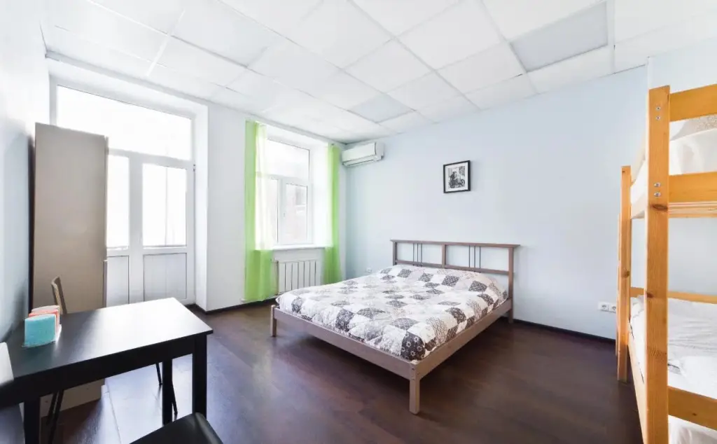 Москва: Karlov Most Hostel
