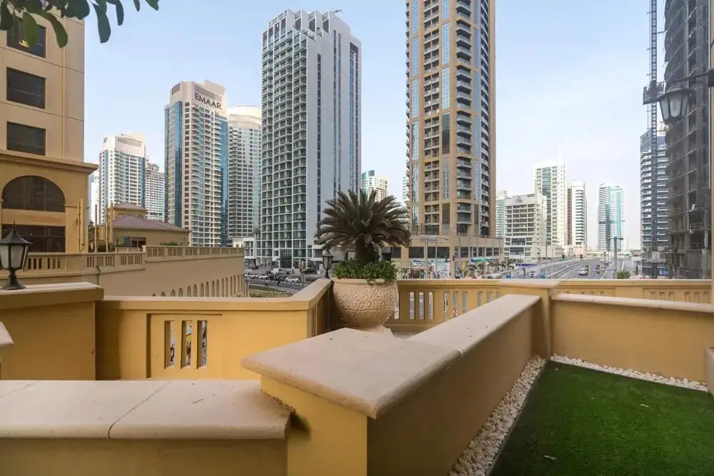 Дубай: Duplex 4BR J B R Architectural Triumphs Beach, Dubai