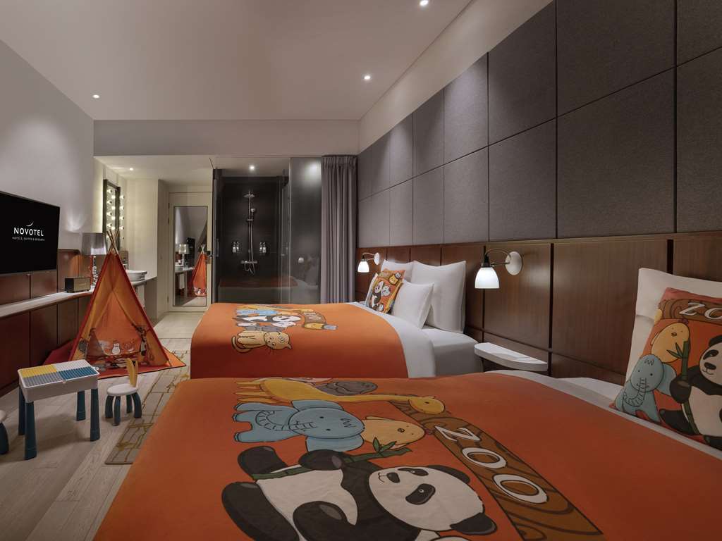 Шанхай: Novotel Shanghai Hongqiao Exhibition